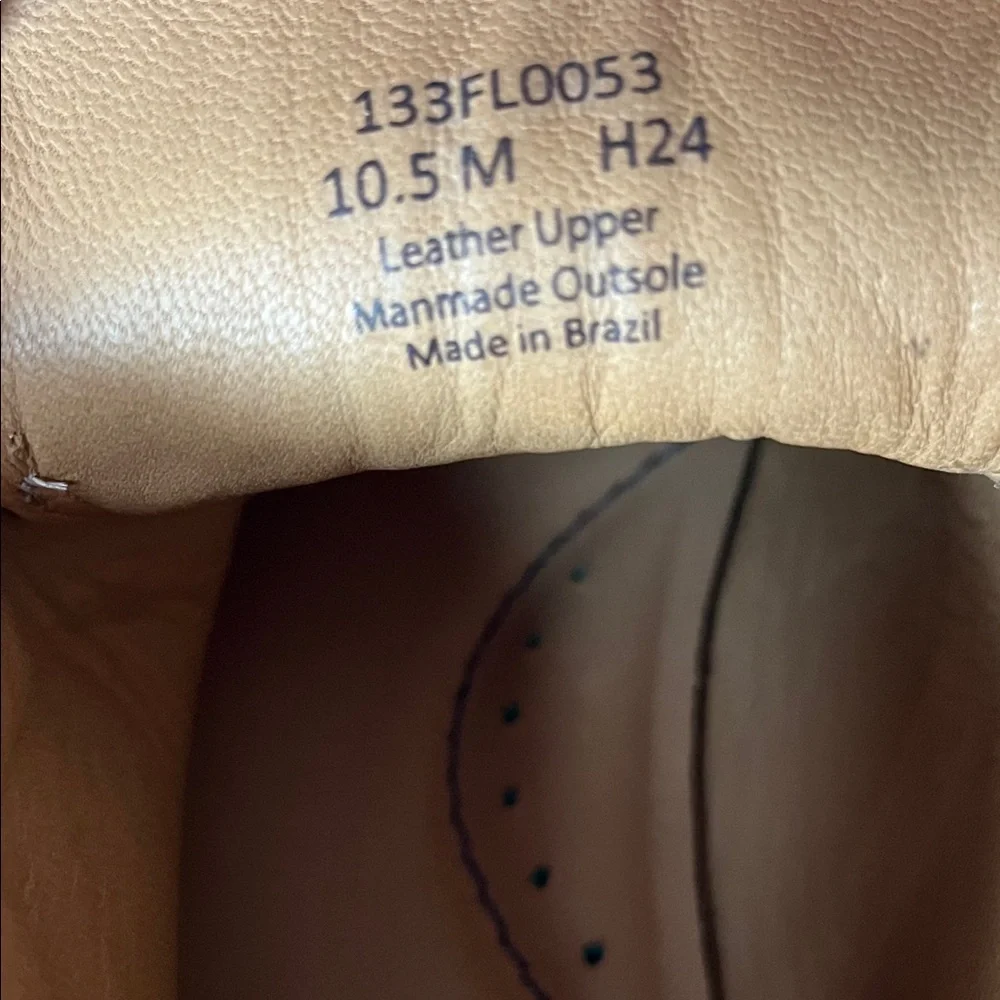 Flag Ltd Men's Tan Suede Chukka Boots